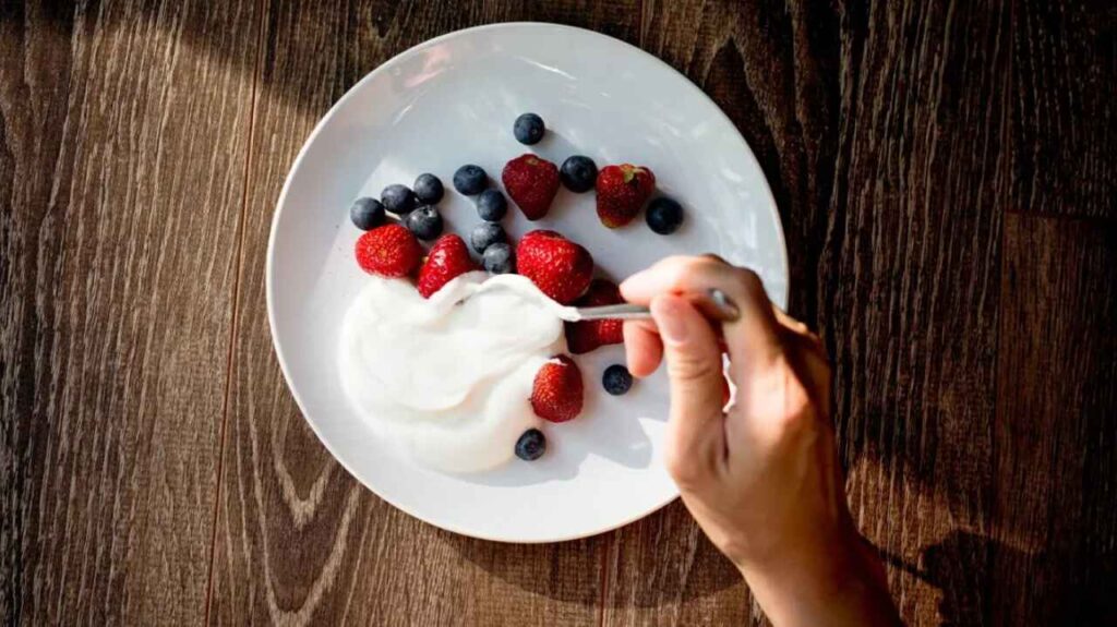 Greek Yogurt: A Creamy Sonata 