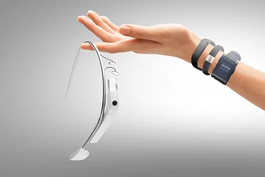 You are currently viewing Top 10 Latest Wearables in the Fashion Industry