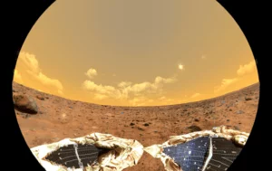 Read more about the article Top 10 Reasons to Fly to Mars