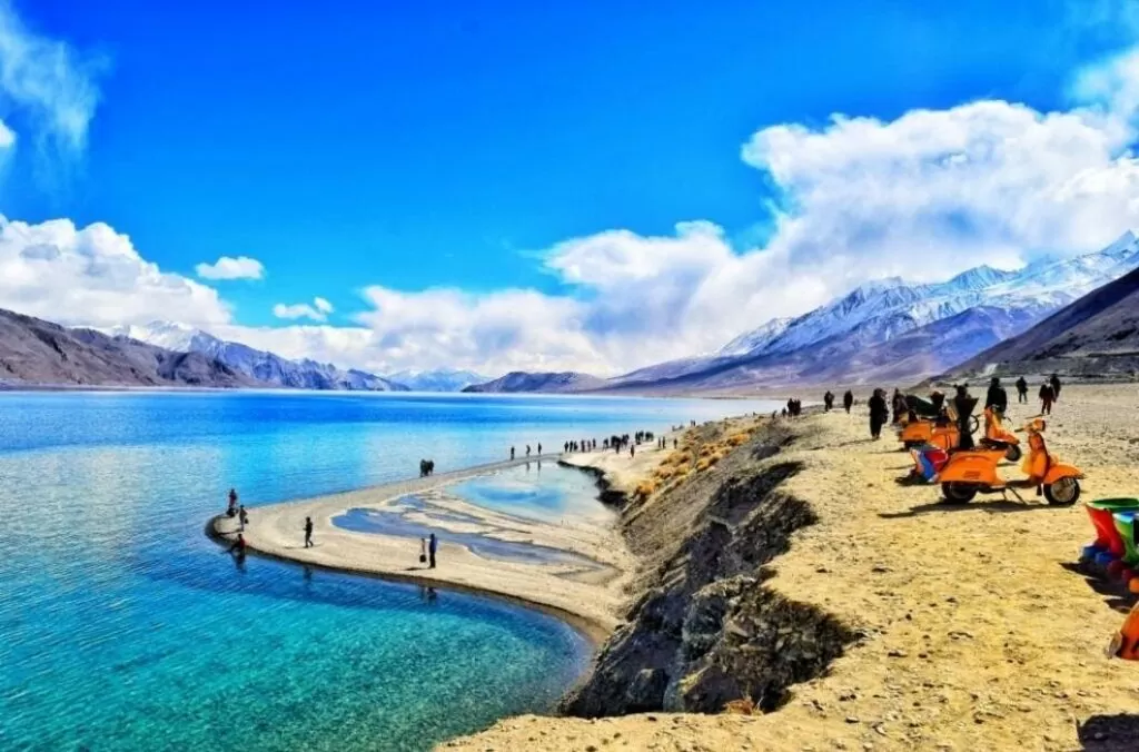 Awesome view of Pangong lake In Ladakh