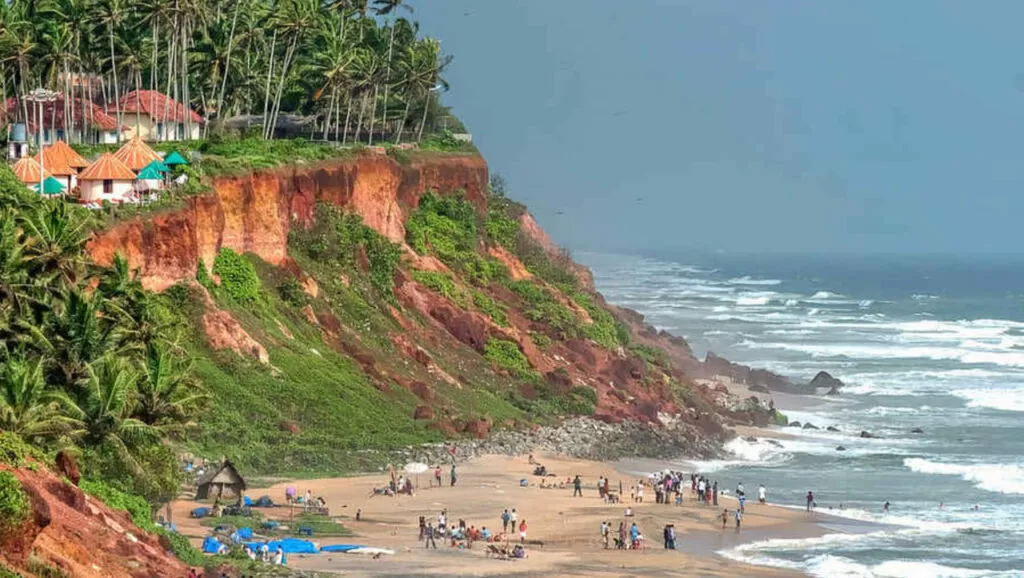 Varkala Beach, Kerala: Cliffs And Waves In Harmony